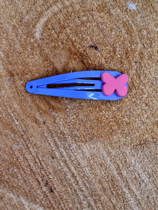 Purple Hairclip featuring a Pink Butterfly